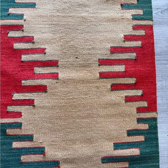 Turkish kilim rug runner Tan Red Green 100% Wool Excellent Condition - Picture 4 of 9